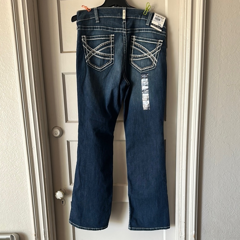 Ariat boot cut mid rise jeans